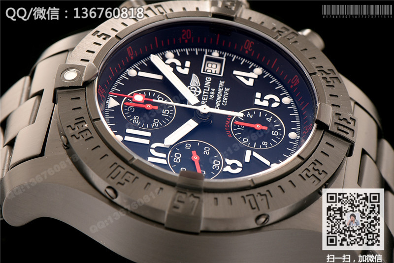 百年靈BREITLING AVENGER復(fù)仇者系列機械腕表M338B64DPB