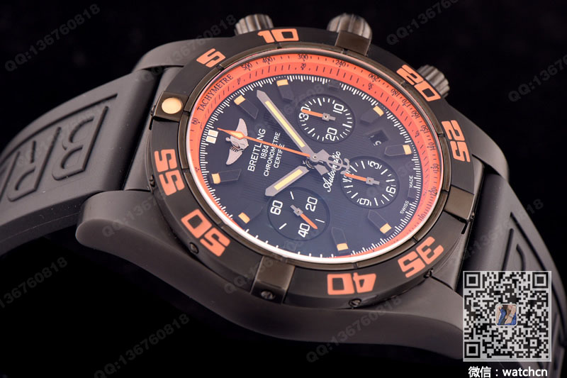 百年靈BREITLING CHRONOMAT機(jī)械計時系列腕表M011B07VRB