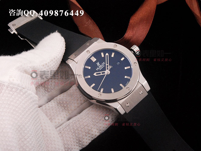 宇舶Hublot Classic Fusion 511.ZX.1170.RX經(jīng)典融合系列自動(dòng)機(jī)械腕表