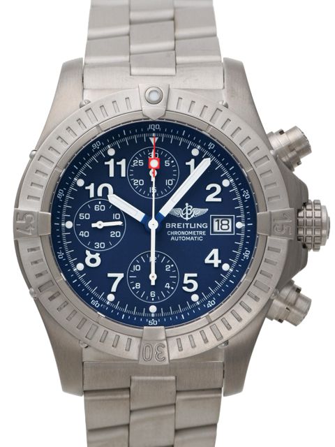 百年靈BREITLING AVENGER復(fù)仇者系列機(jī)械腕表E13360